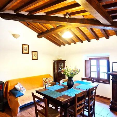Valle Dame Apartment Cortona